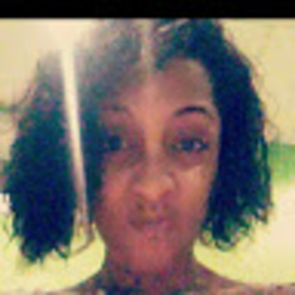 Meet your Posher, Danisha - Picture 1 of 1